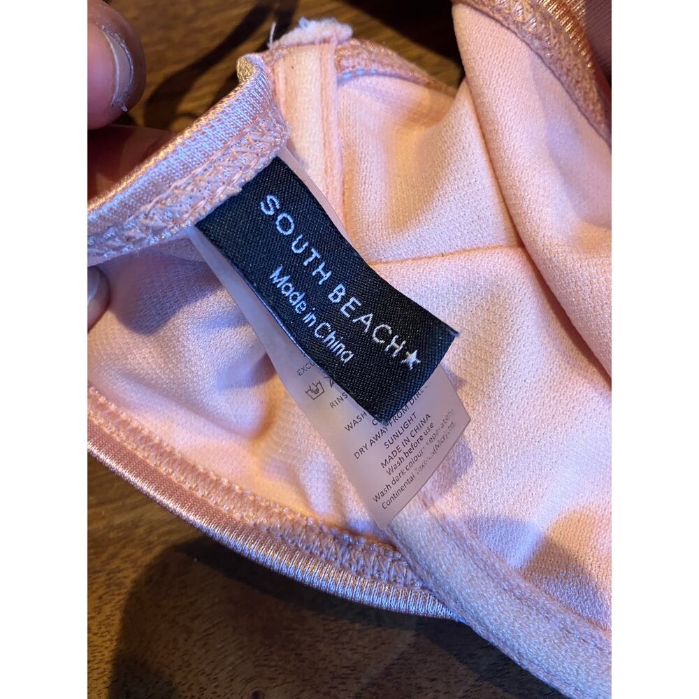 South Beach Peach Satin Bikini Set Size US 10 EU 42 Underwire Swim - Picture 9 of 9